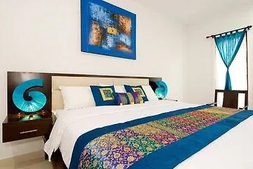 Lake Grace Villa كوتا إندونيسيا