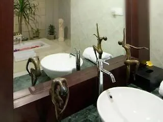Lake Grace Villa كوتا