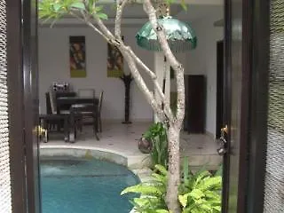 Lake Grace Villa كوتا