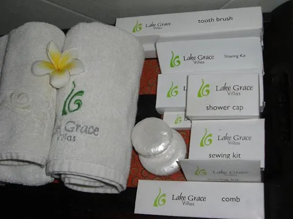 Lake Grace Villa كوتا